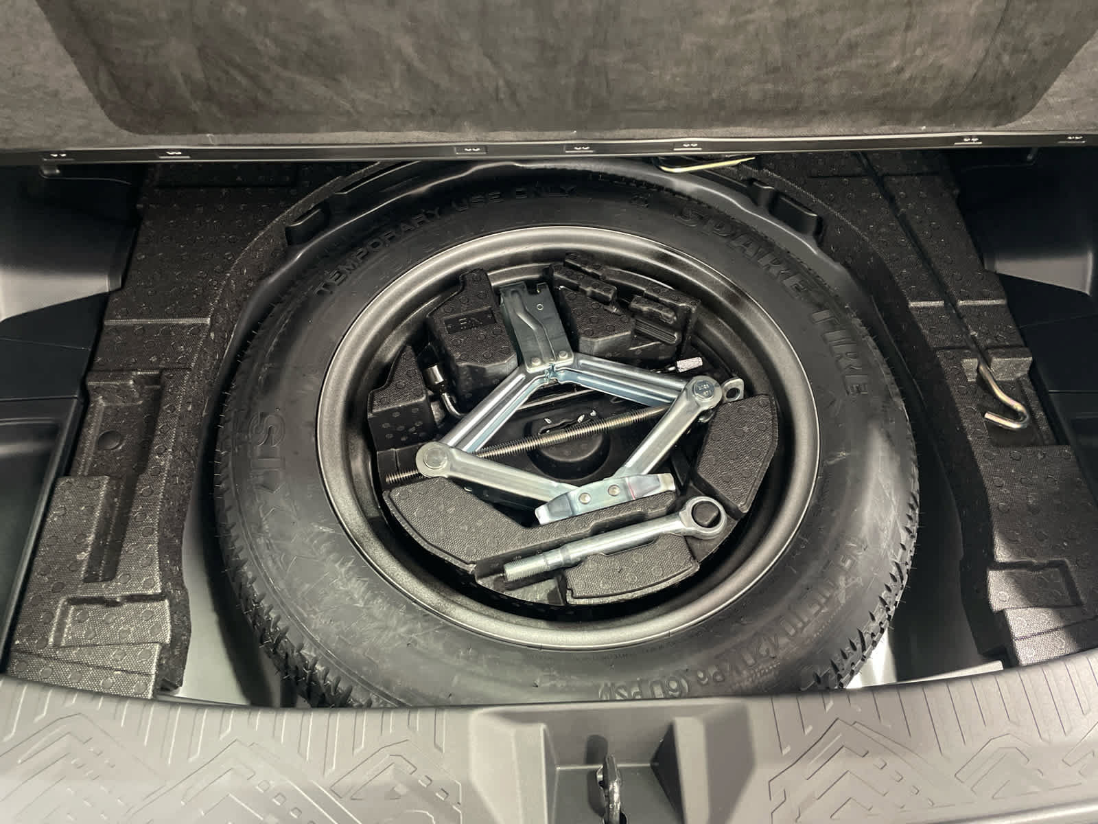 New 2027 Subaru Crosstrek 2.5i Premium AWD/4WD image 14