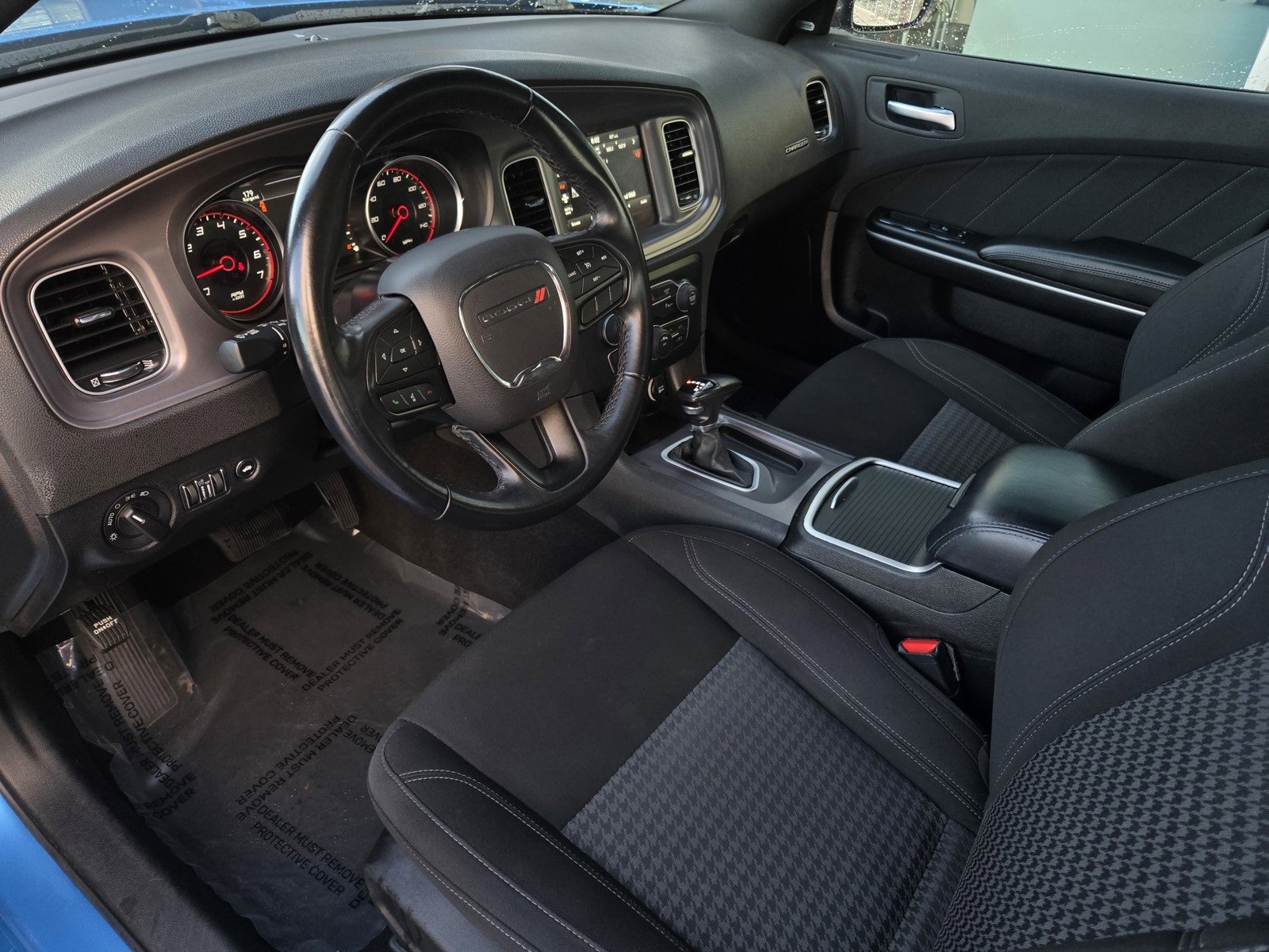 Used 2023 Dodge Charger SXT image 8