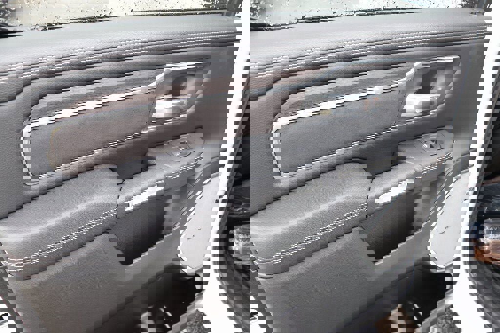 New 2025 RAM 1500 Laramie w/ Night Edition image 23