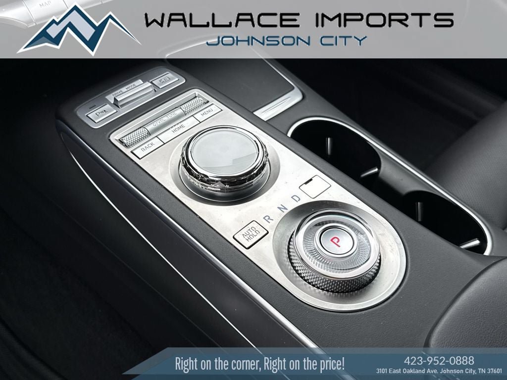 Used 2023 Genesis GV70 2.5T w/ Select Package AWD/4WD image 18