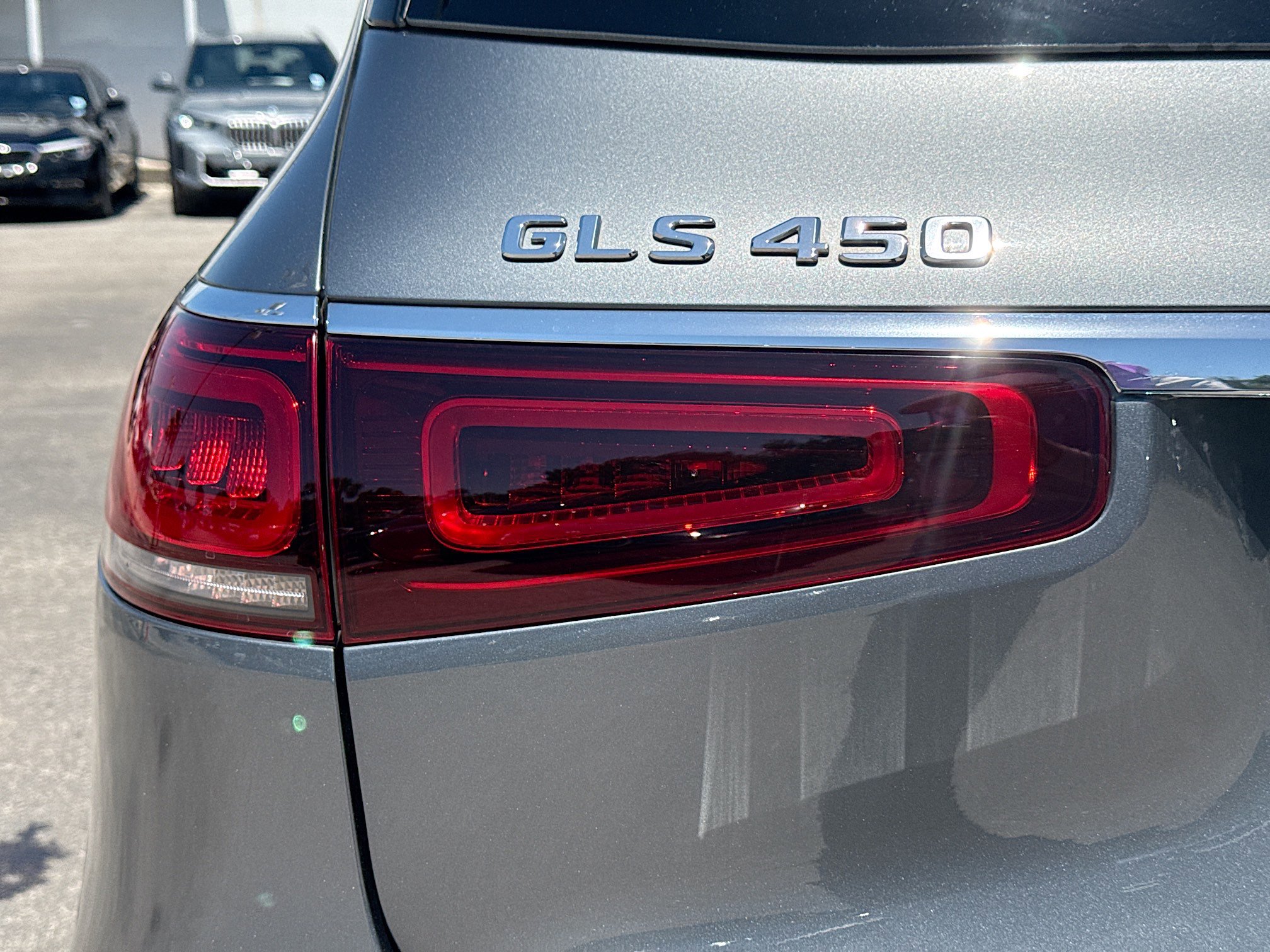 Used 2021 Mercedes-Benz GLS 450 4MATIC image 10