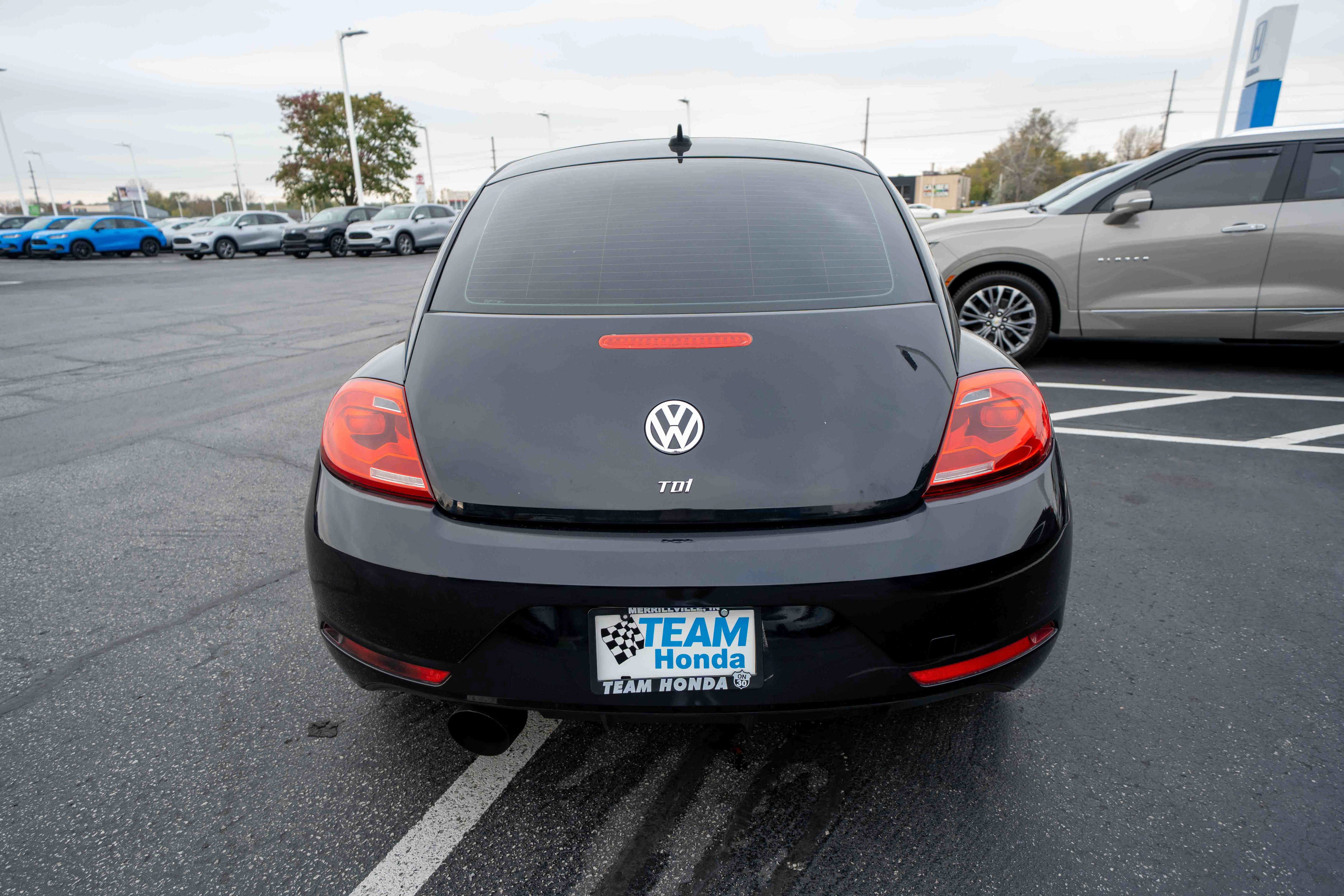Used 2014 Volkswagen Beetle TDI FWD image 5