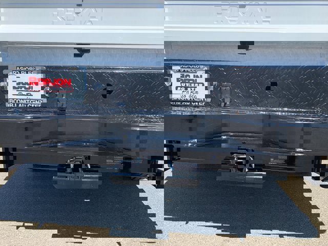 New 2026 GMC Sierra 2500 Pro w/ Convenience Package image 9