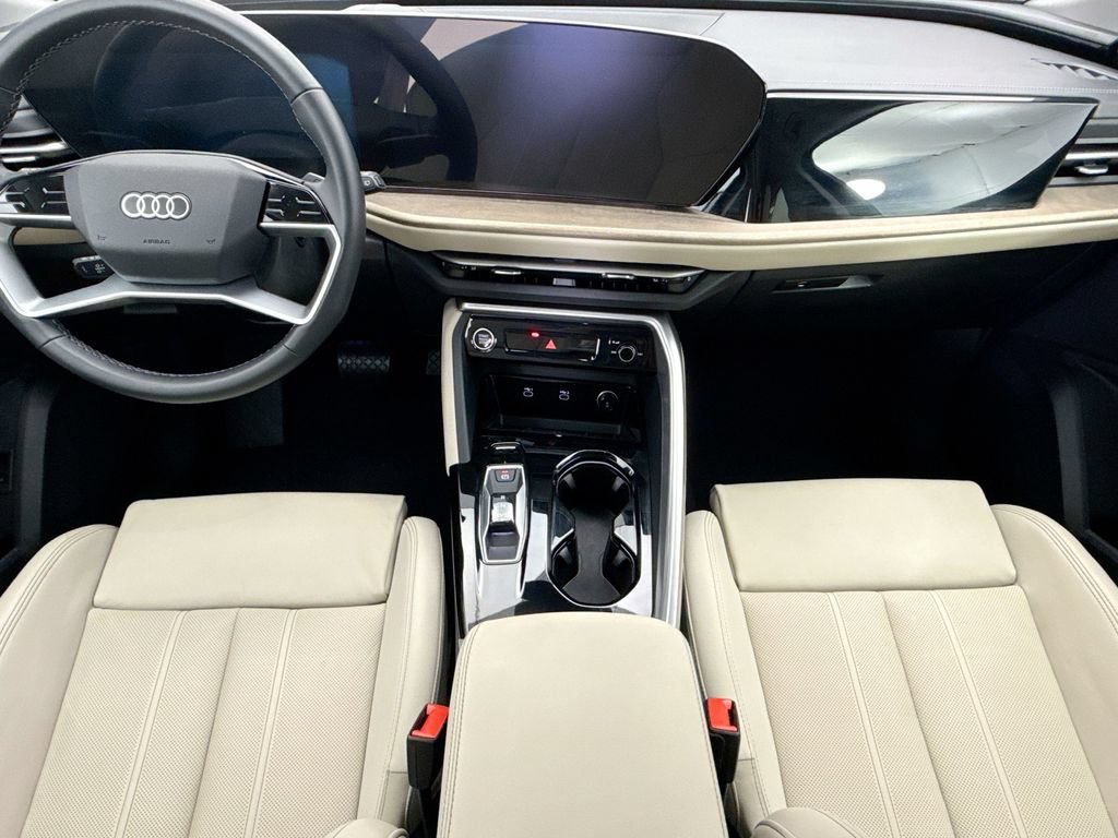 Certified 2025 Audi Q5 Premium w/ Premium Plus AWD/4WD image 13