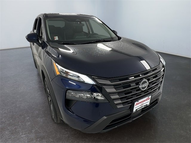 New 2026 Nissan Rogue SV w/ Cold Weather Package
