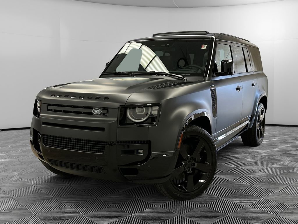 New 2026 Land Rover Defender 130 X-Dynamic SE AWD/4WD image 1