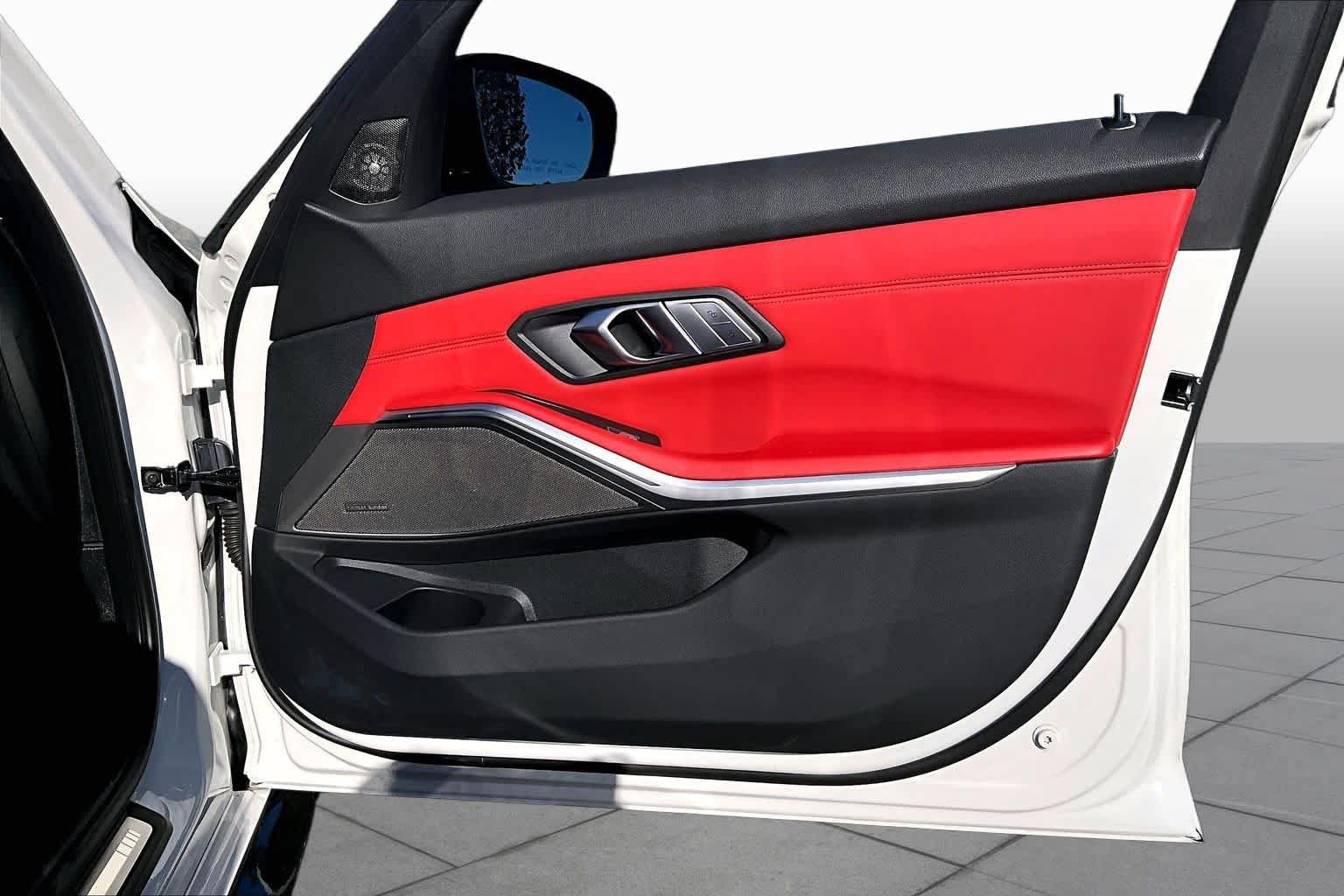 Used 2025 BMW M3 Competition AWD/4WD image 24