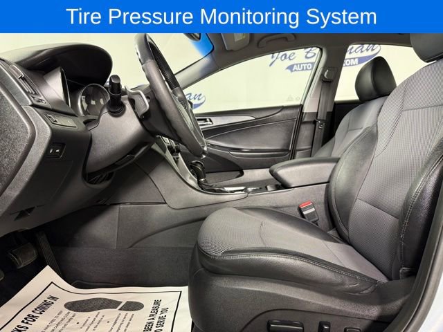 Used 2011 Hyundai Sonata SE image 10