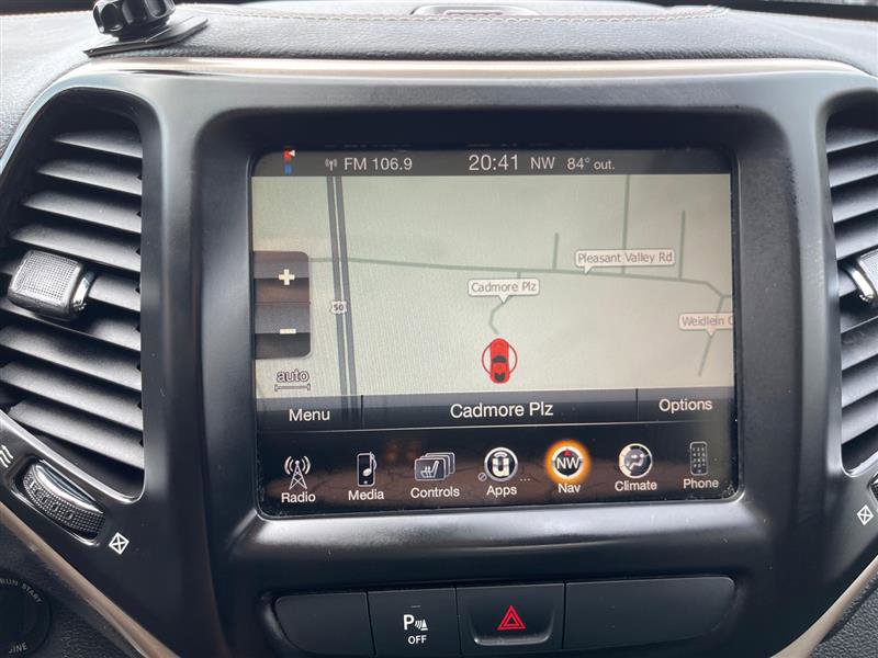 Used 2016 Jeep Cherokee 75th Anniversary image 30