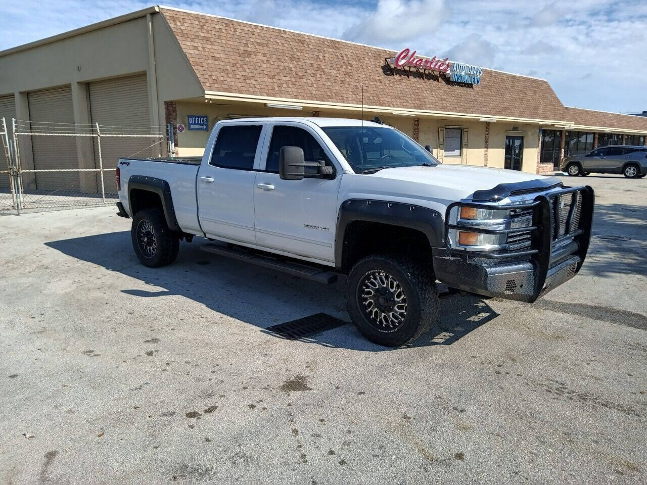 Used 2015 Chevrolet Silverado 2500 LT AWD/4WD image 1