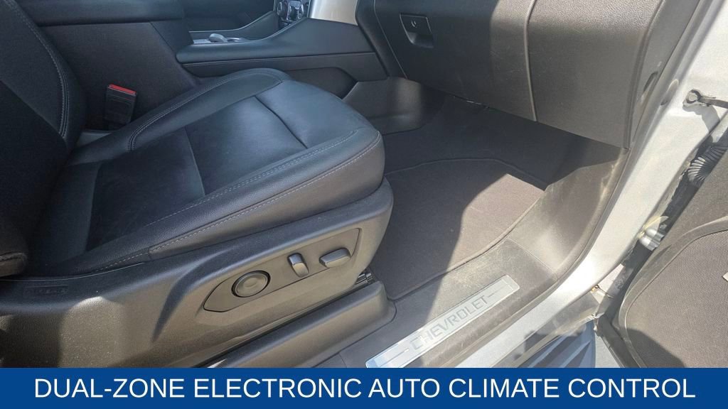 Used 2023 Chevrolet Tahoe LT w/ Luxury Package image 15