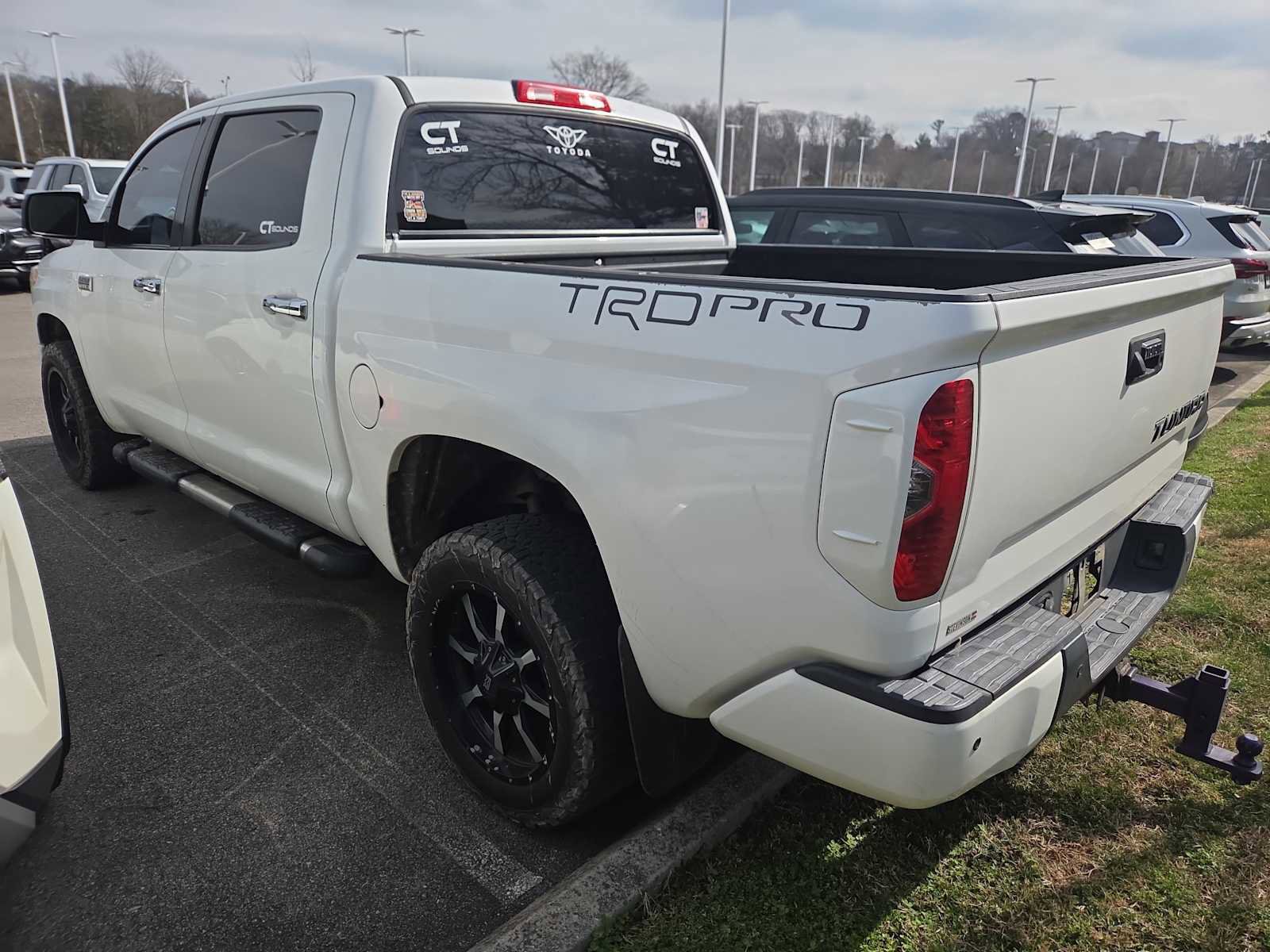 Used 2014 Toyota Tundra Platinum image 6