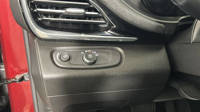 Used 2024 Buick Envista Avenir FWD image 19