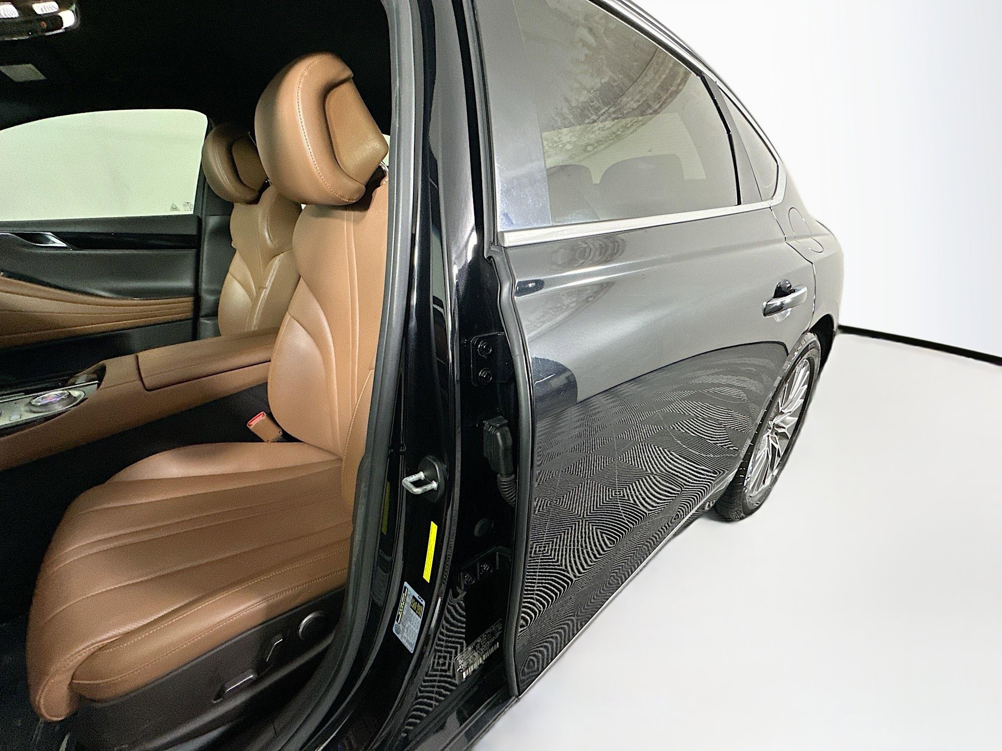 Used 2021 Genesis G80 2.5T image 12