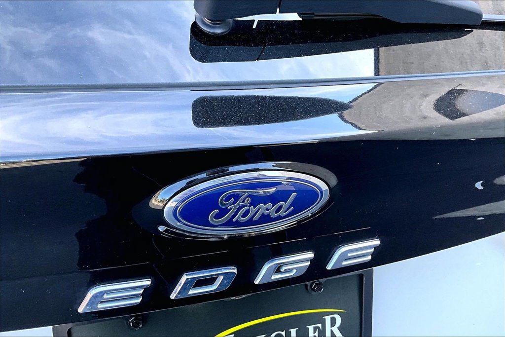 Certified 2024 Ford Edge SEL w/ Convenience Package AWD/4WD image 31