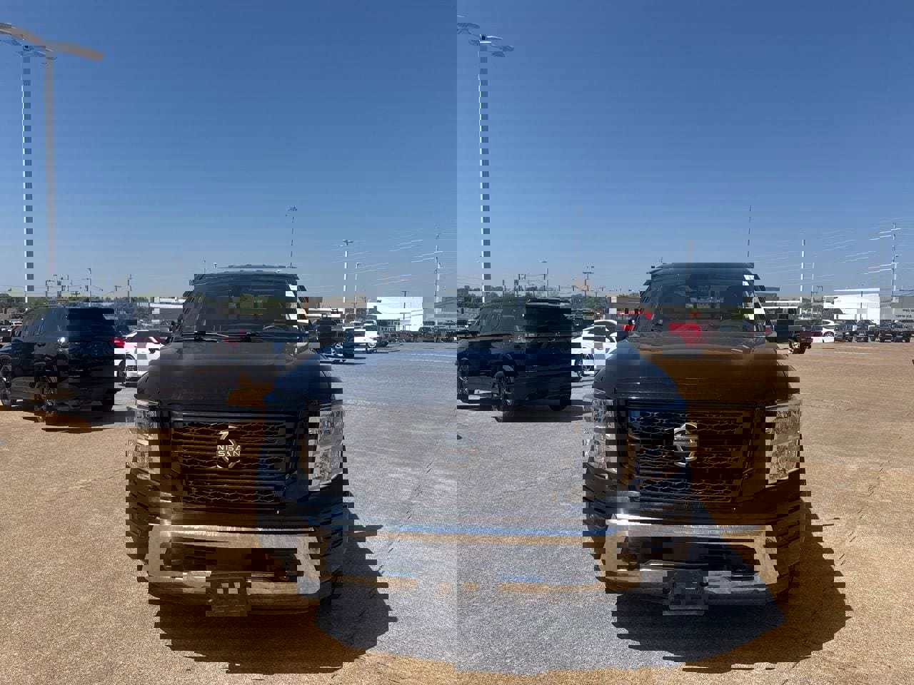 Certified 2024 Nissan Titan SV image 4