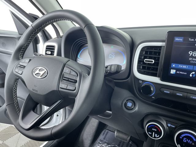 New 2026 Hyundai Venue SEL FWD image 27
