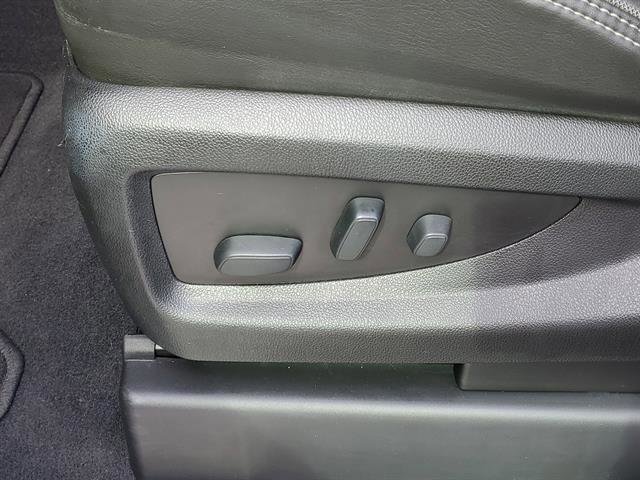 Used 2020 GMC Yukon Denali w/ Denali Premium Package image 42