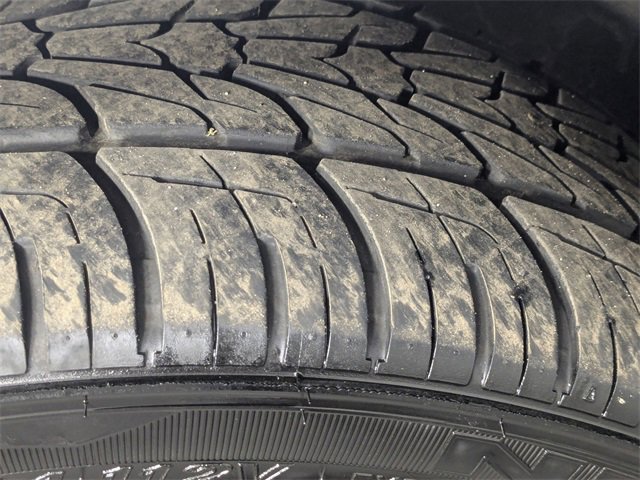 Used 2023 GMC Yukon Denali Ultimate image 9