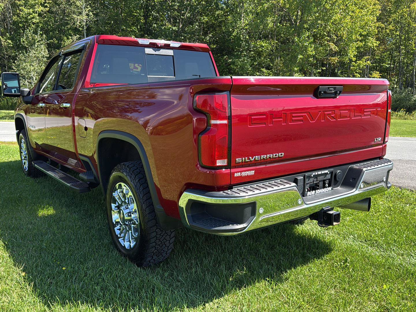 Used 2024 Chevrolet Silverado 2500 LTZ w/ LTZ Convenience Package AWD/4WD image 5