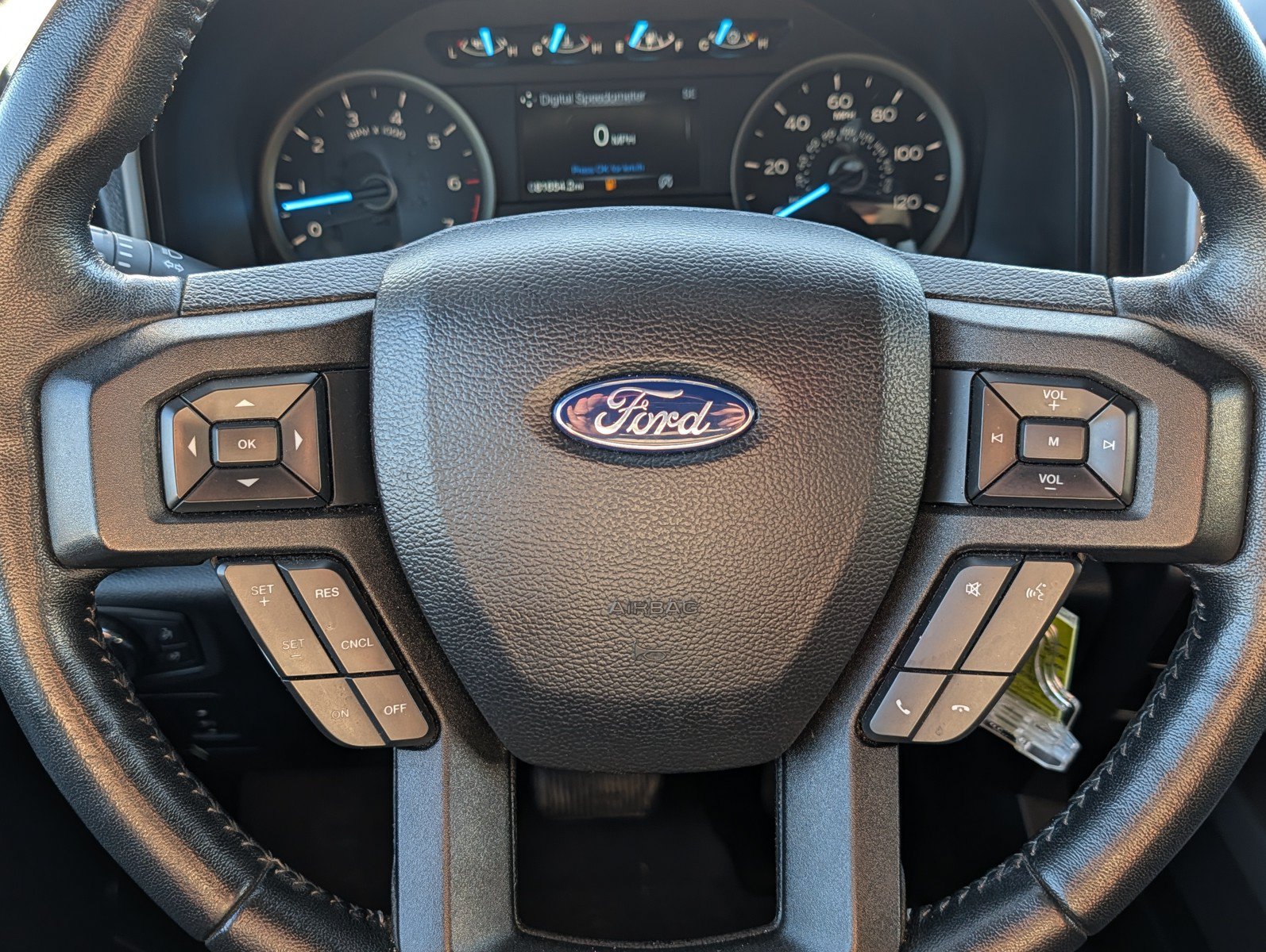 Used 2020 Ford F150 XLT w/ Equipment Group 302A Luxury AWD/4WD image 24