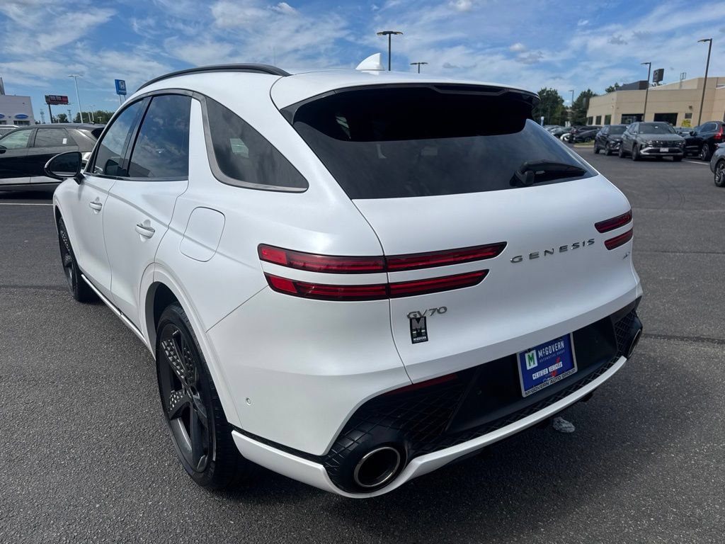 Used 2024 Genesis GV70 2.5T w/ Sport Prestige Package AWD/4WD image 4