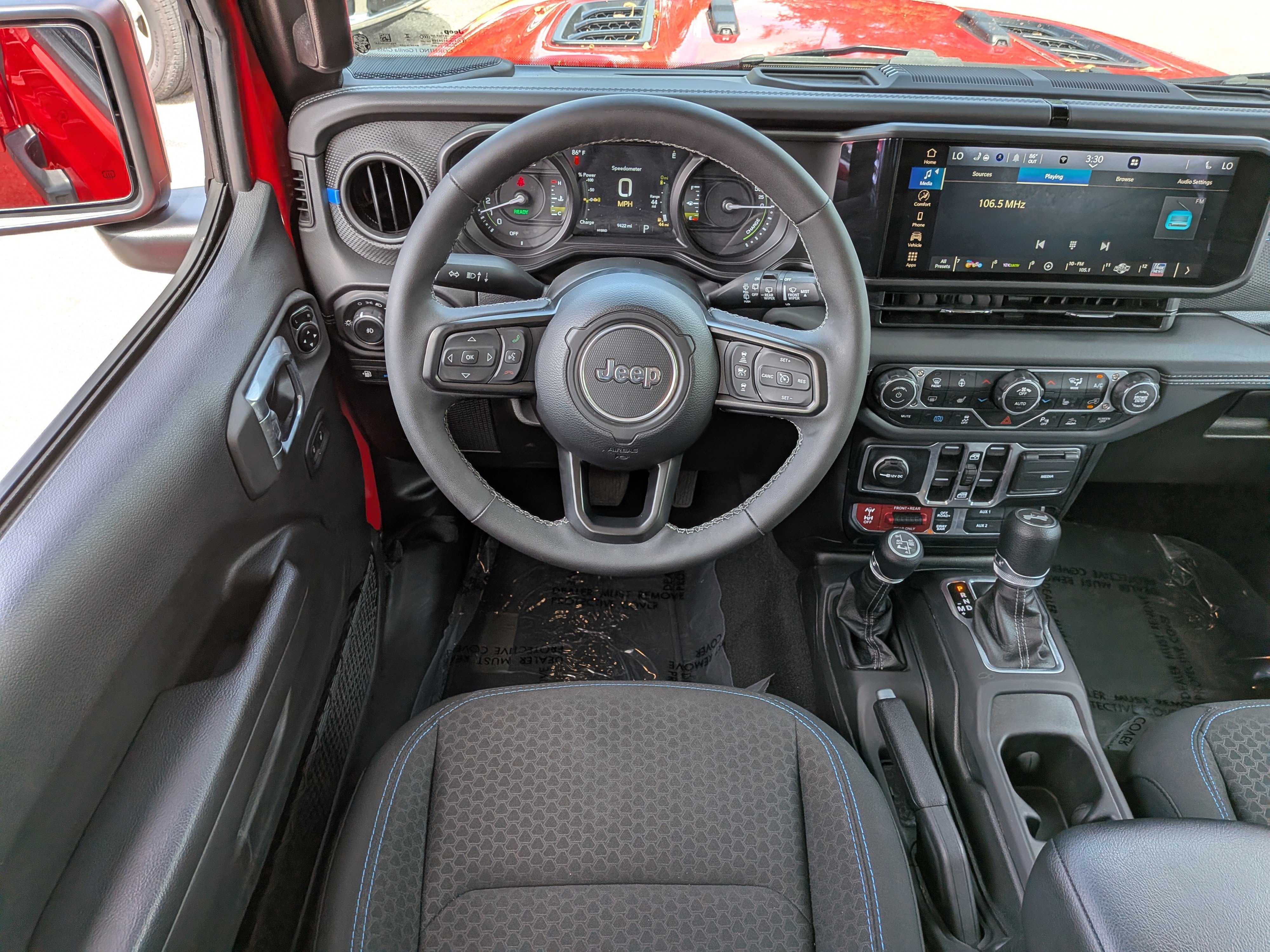 Used 2025 Jeep Wrangler Unlimited Rubicon 4xe w/ Safety Group image 18