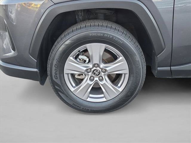 Certified 2025 Toyota RAV4 XLE FWD image 23