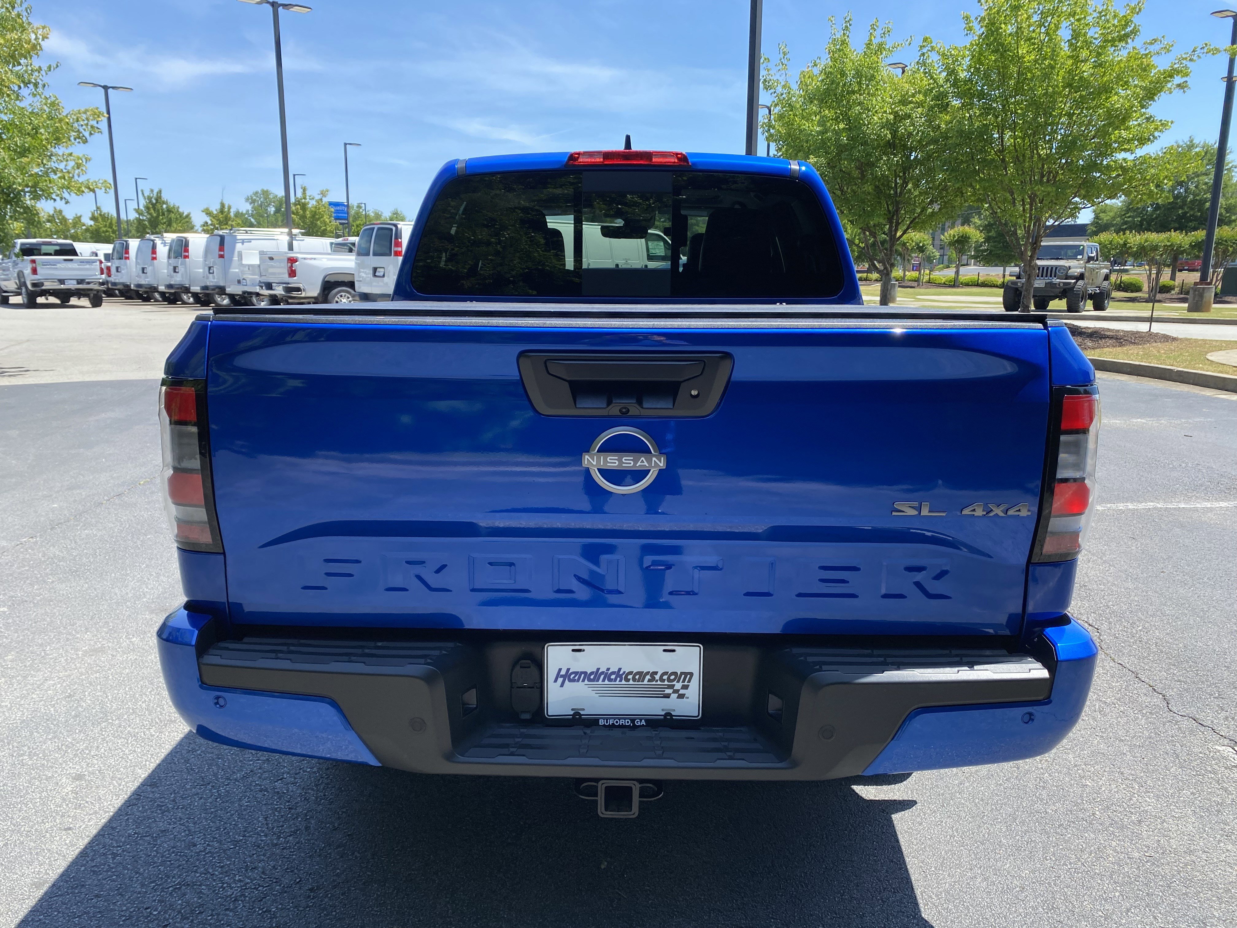Used 2024 Nissan Frontier SL w/ Technology Package AWD/4WD image 8