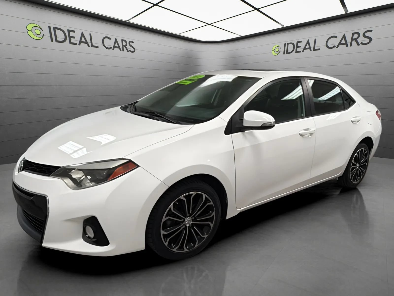 Used 2014 Toyota Corolla S Premium w/ Driver Convenience Package FWD image 1