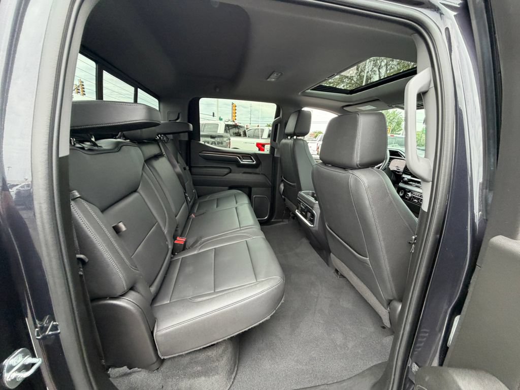 Certified 2023 GMC Sierra 1500 SLT w/ SLT Premium Package AWD/4WD image 12