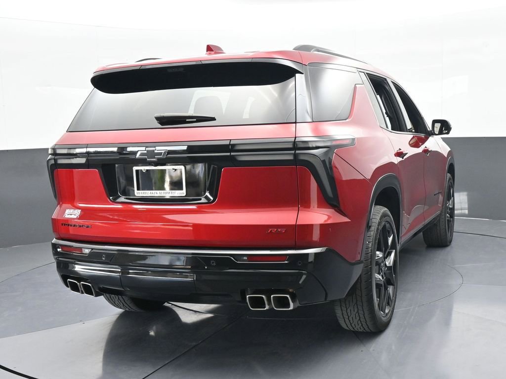 Used 2024 Chevrolet Traverse RS image 5