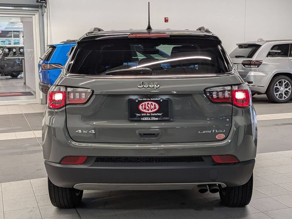 Used 2022 Jeep Compass Limited AWD/4WD image 4