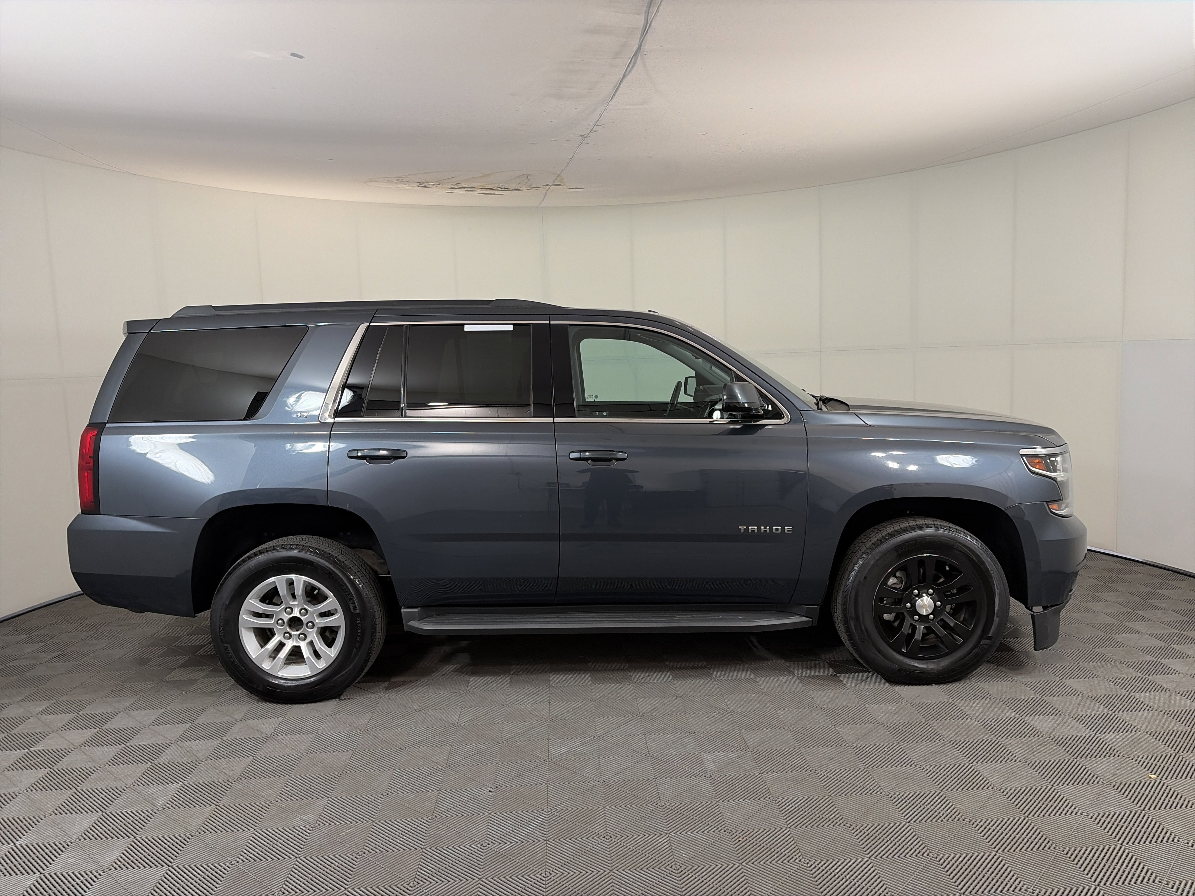 Used 2020 Chevrolet Tahoe LT AWD/4WD image 4