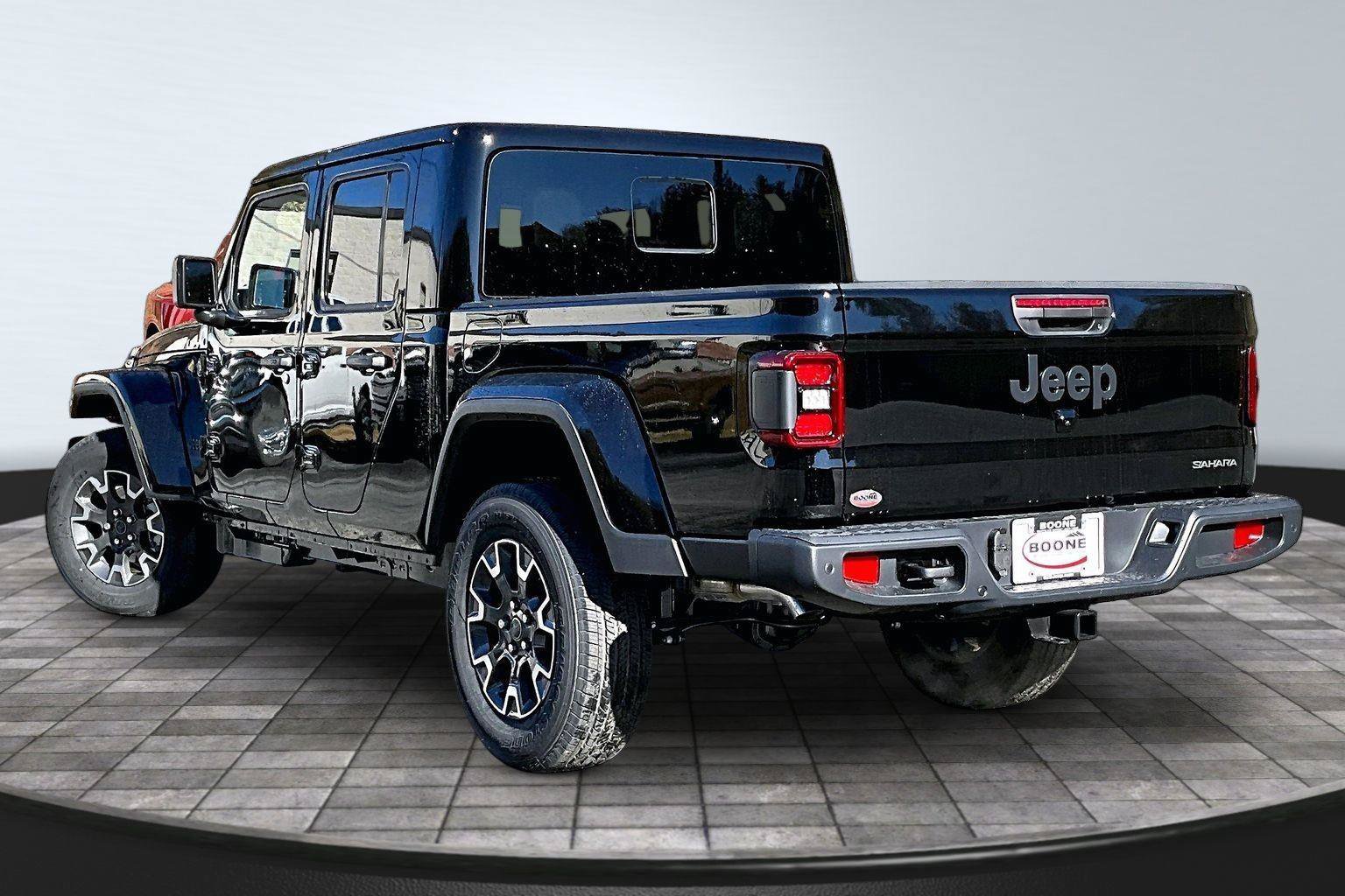New 2026 Jeep Gladiator Sport AWD/4WD image 3