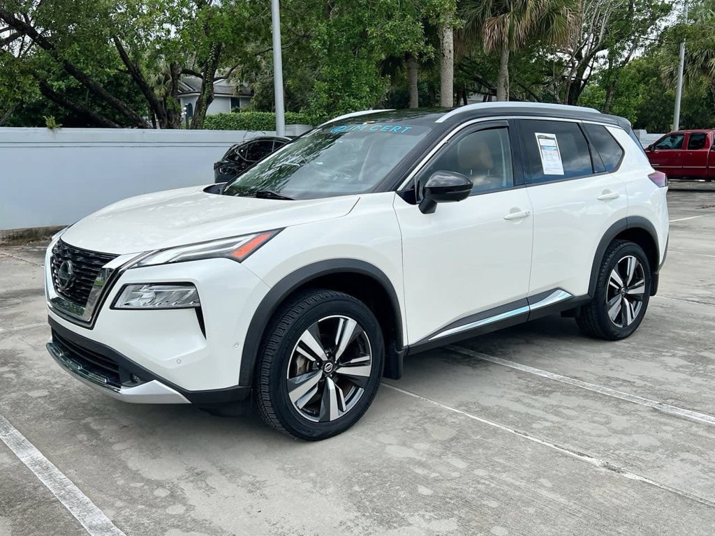 Used 2021 Nissan Rogue Platinum FWD image 3