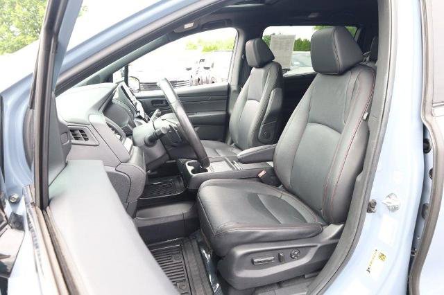 Used 2025 Honda Odyssey Sport-L image 10