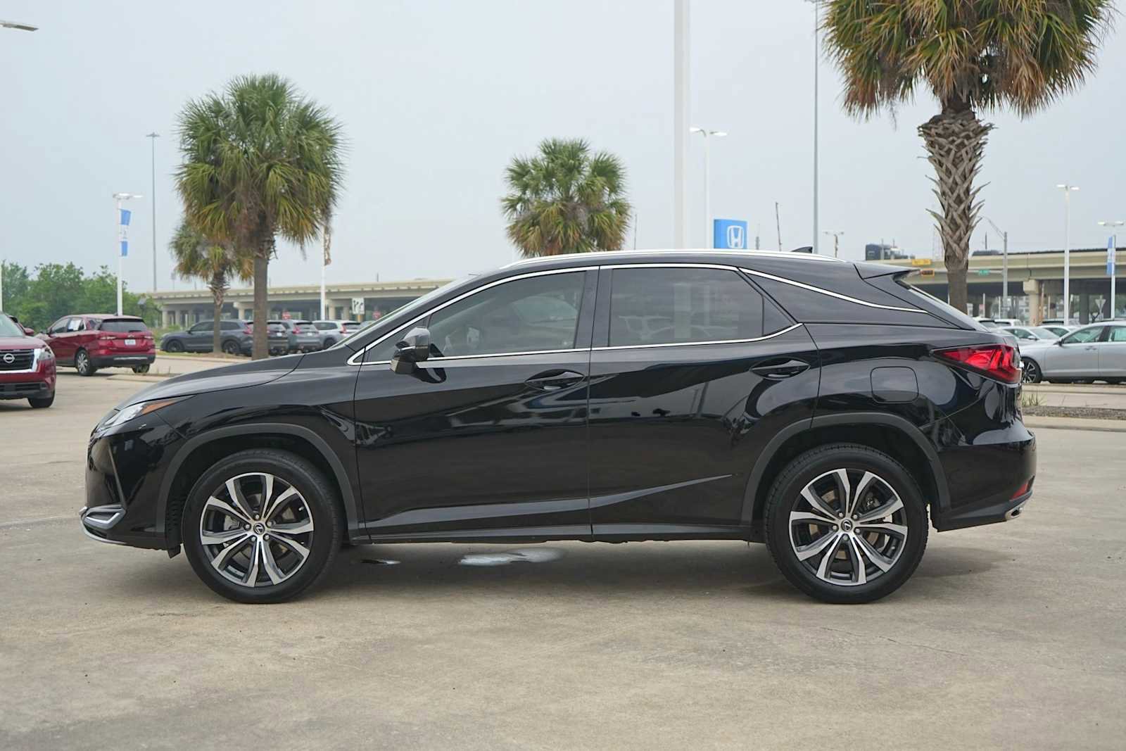 Used 2021 Lexus RX 350 FWD w/ Premium Package image 3