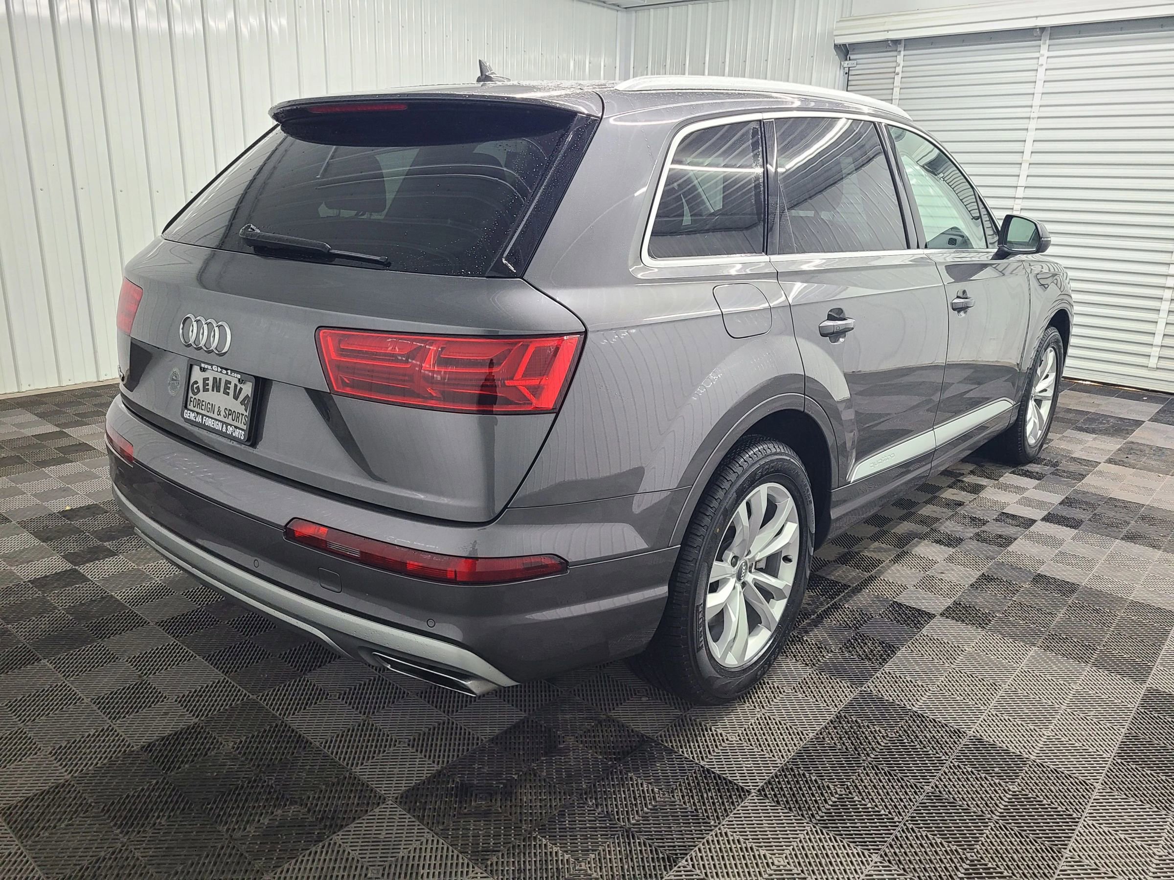 Used 2019 Audi Q7 2.0T Premium w/ Convenience Package image 11