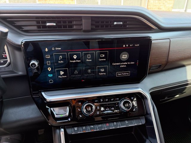 Used 2024 GMC Sierra 2500 Denali Ultimate w/ Max Trailering Package AWD/4WD image 29