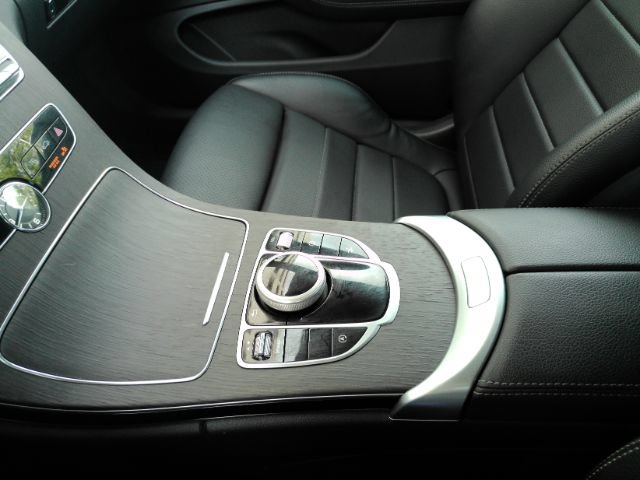 Used 2022 Mercedes-Benz C 300 Coupe image 37