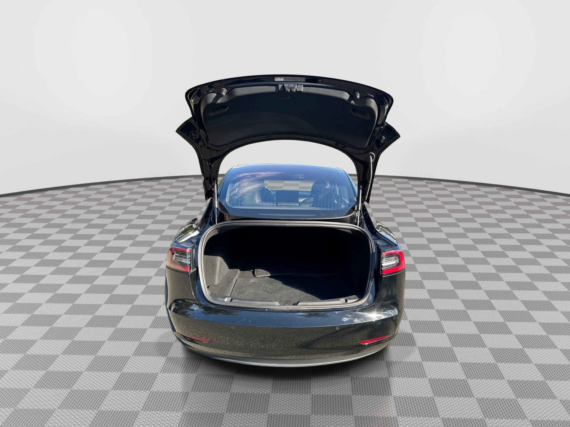 Used 2018 Tesla Model 3 Mid Range RWD image 21