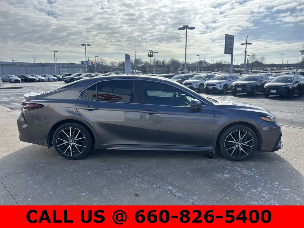 Certified 2024 Toyota Camry SE image 4