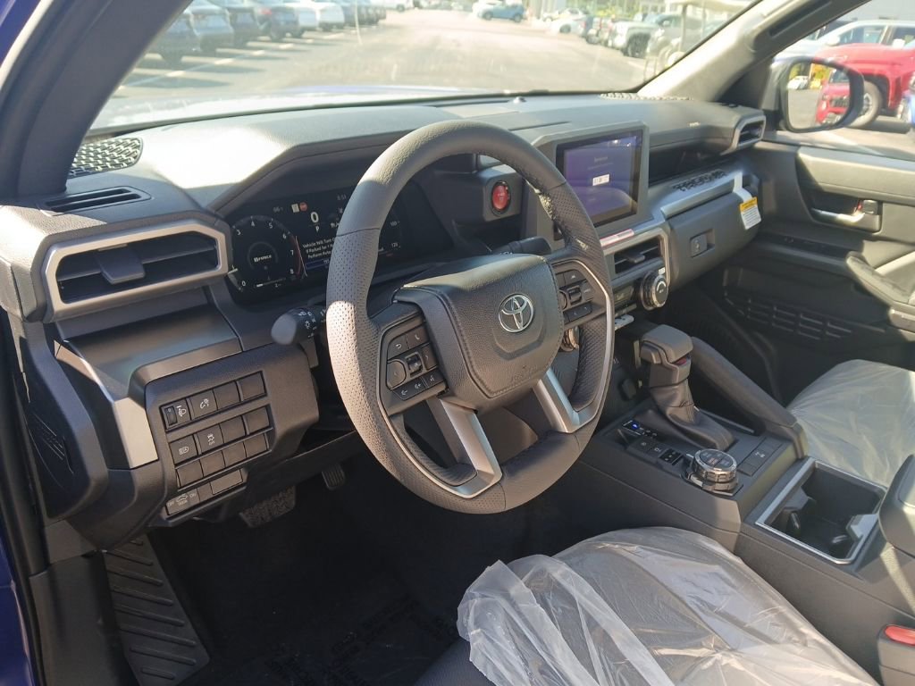 New 2025 Toyota Tacoma TRD Off-Road image 5