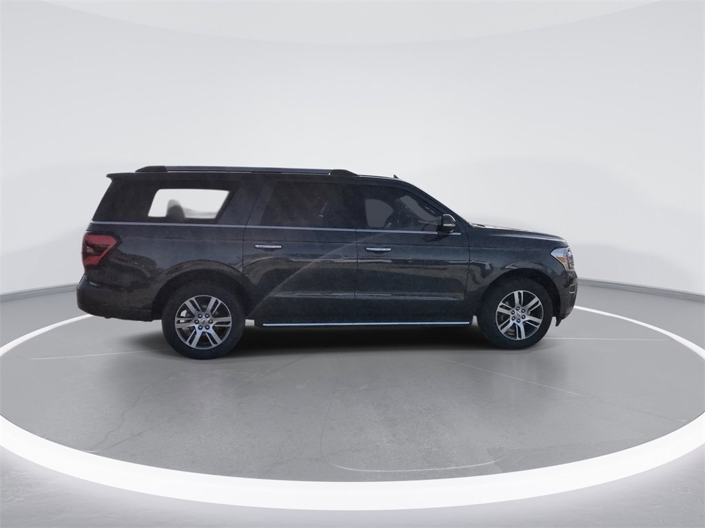 Used 2022 Ford Expedition Max Limited image 9