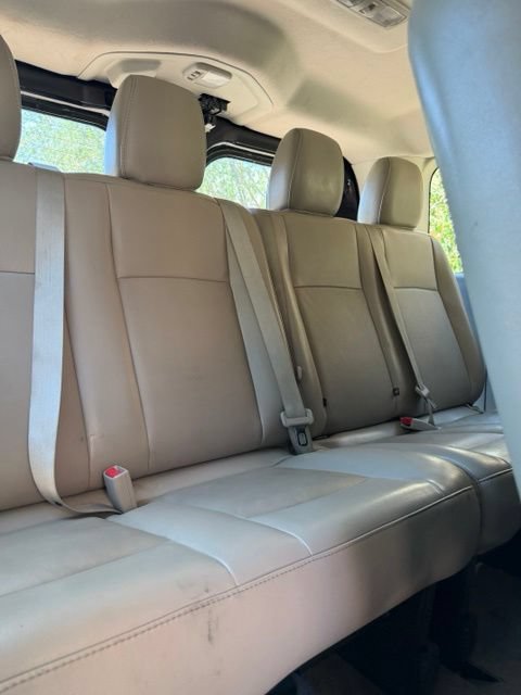 Used 2019 Nissan NV 3500 SL RWD image 15