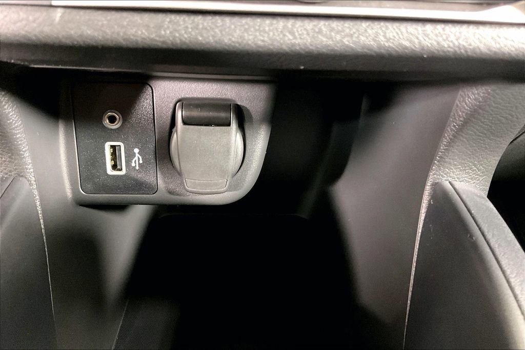 New 2025 Nissan Versa S w/ Trunk Package image 29