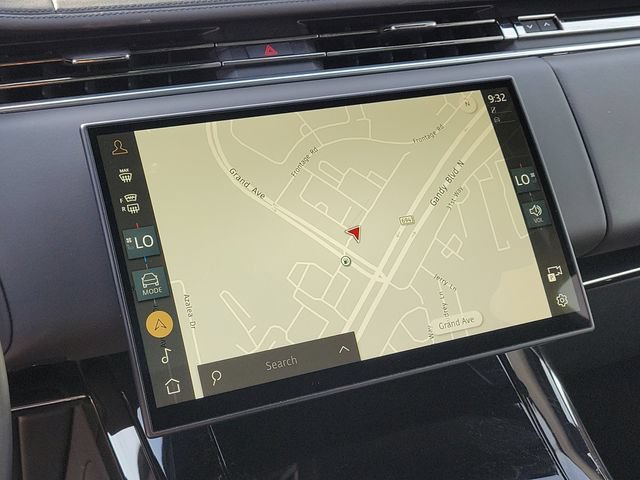 Used 2025 Land Rover Range Rover Sport SE AWD/4WD image 23