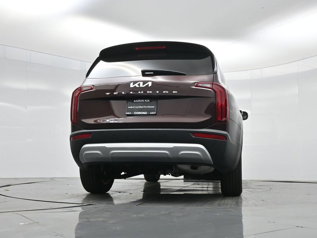 Certified 2022 Kia Telluride LX image 40