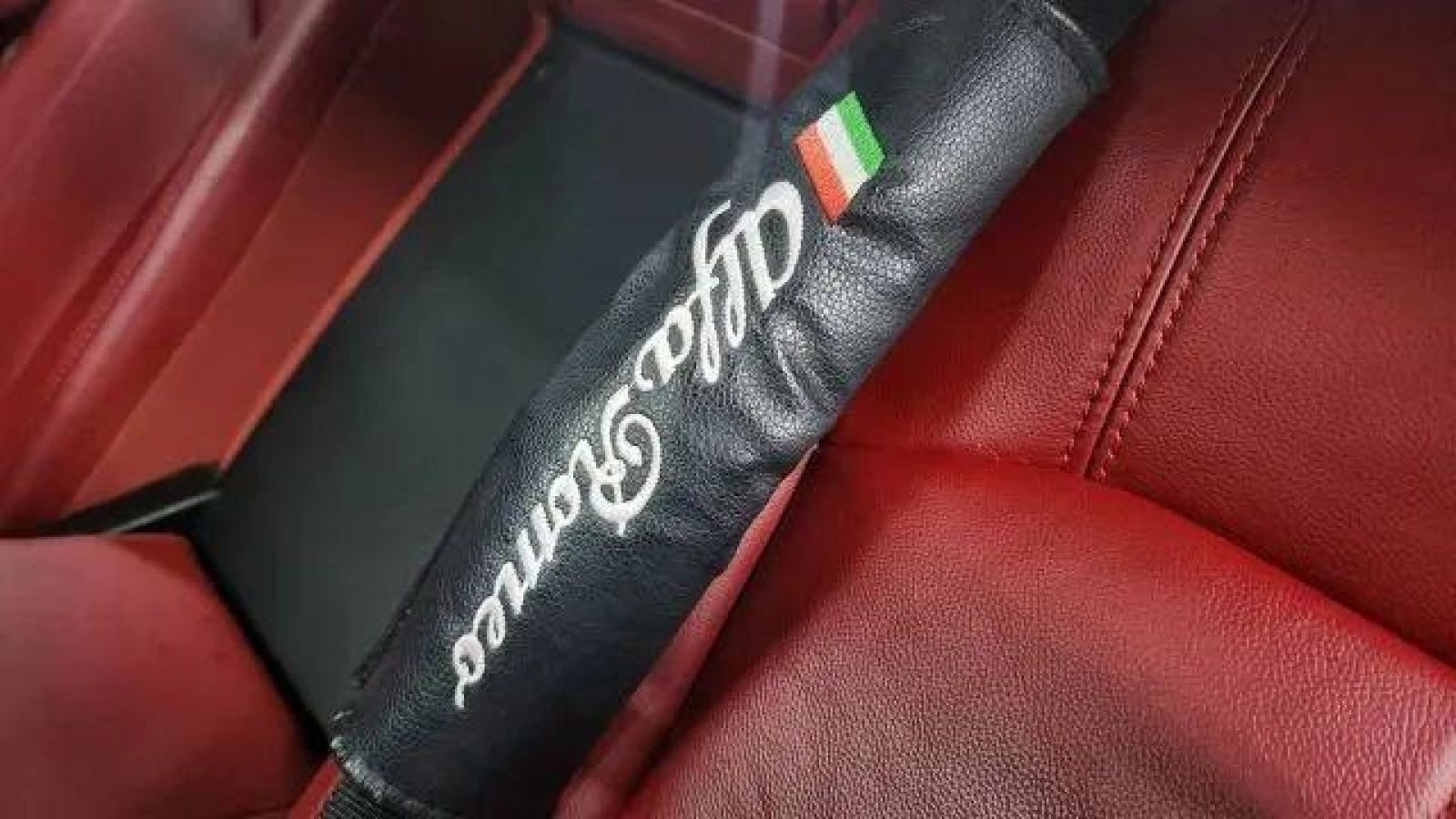 Used 2017 Alfa Romeo Giulia Ti image 23